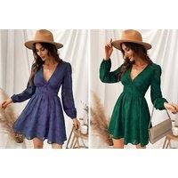 Women'S Long Sleeve V Neck Dress - Emerald Or Purple - Green