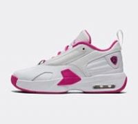 Nike Jordan Max Aura 6 Older Kids' Shoes - White