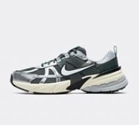 Nike V2K Run Trainer - Green - Size 9.5