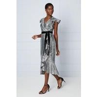 Premium Sequin Velvet Belt Midi Dress