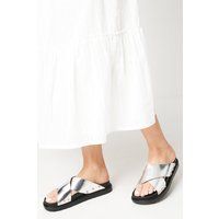 Womens Faith: Hunter Cross Strap Studded Footbed Slider Sandals