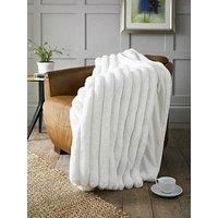 Deyongs Balmoral Faux Fur Throw