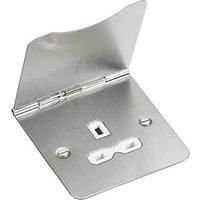 KnightsBridge 13A 1 Gang UK 3 Pin Unswitched Flat Plate Floor Socket - Brushed Chrome