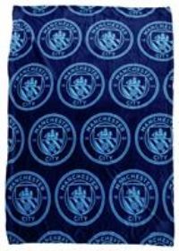 Manchester City FC Character World Official Fleece Throw Blanket | Super Soft, Football Crest Design | Warm Super Soft Feel Blue Throw | Perfect for Home, Bedroom, Sleepovers & Camping