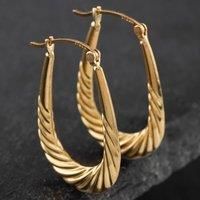 Pre-Owned Yellow Gold 31mm Oval Twist Patterned Creole Earrings 41171782