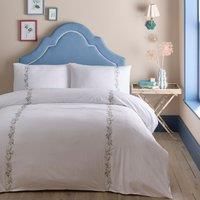 Appletree - Floral Embroidery White Duvet Cover - Super King Bedding Size (260 x 220cm) - Soft 200 Thread Count - 100% Natural Cotton - 2 Pillowcases - Luxury White Bedding with Flower Embroidery