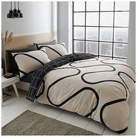 Catherine Lansfield Linear Curve Duvet Cover Set - Black