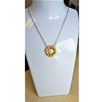 Sunflower Pendant Necklace - Silver