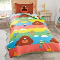 Hey Duggee and Friends Multicoloured Kids Bedding Set-Single