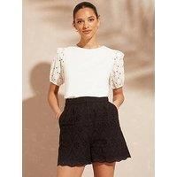 Love & Roses Broderie Shorts -Black