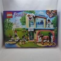 LEGO Friends 41446 Heartlake City Vet Clinic Animal Rescue