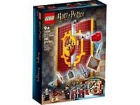 LEGO 76409 Harry Potter Gryffindor House Banner Set, Hogwarts Castle Common Room Toy or Wall Display, Fold Up Travel Toy, Collectible with 3 Minifigures