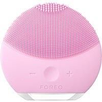 Foreo Luna Mini 2 Facial Cleaning Massager - Pink Fuschia